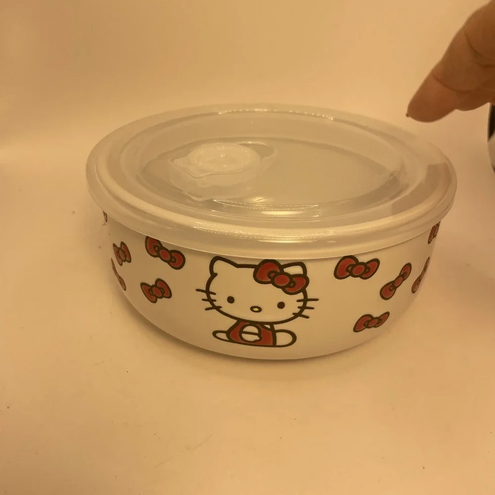NEW Hello Kitty & Bows 6in Diameter Ceramic Food Storage Bowl w/Vented Lid‎
